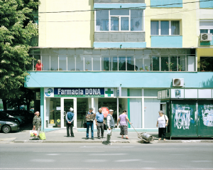 The Bus Stop - Malaxa, sursa http://mirceanicolae.ro